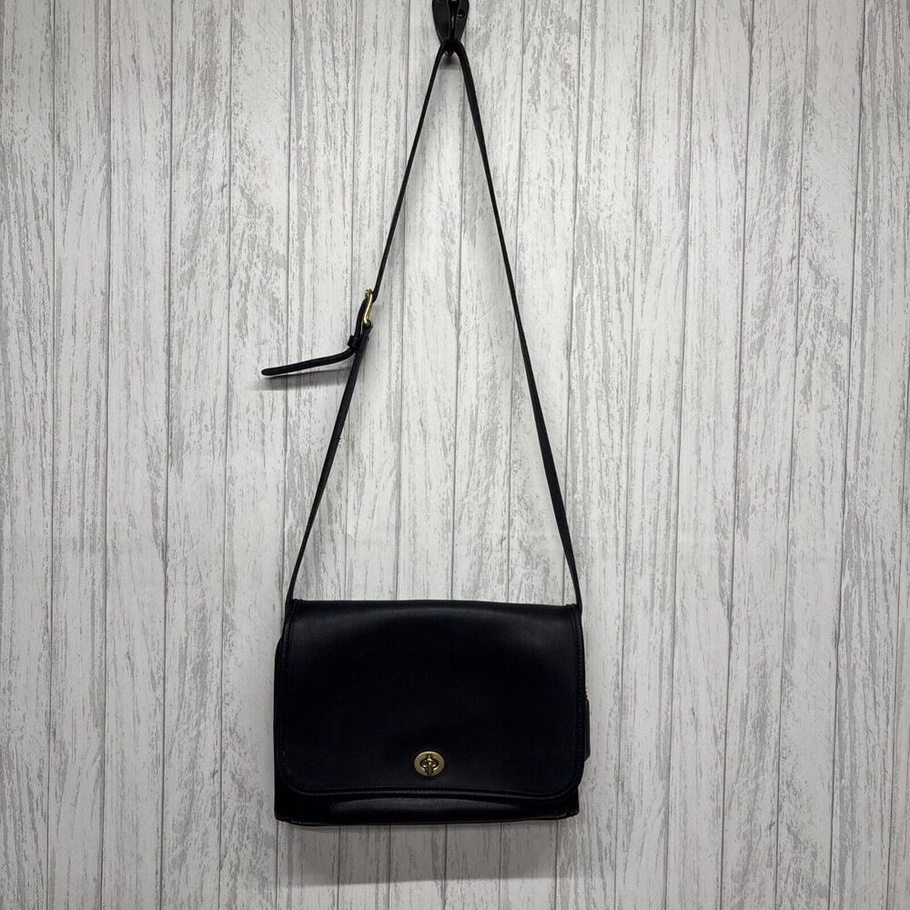 Womens Vintage Coach 9812 Dark Navy Handbag